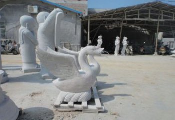 日照中领雕塑：独具特色的天鹅喷水雕塑