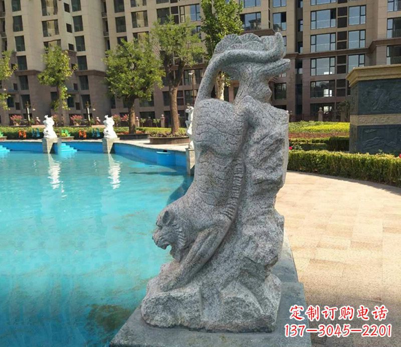 日照下山老虎石雕