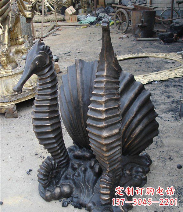 日照小区动物海马铜雕