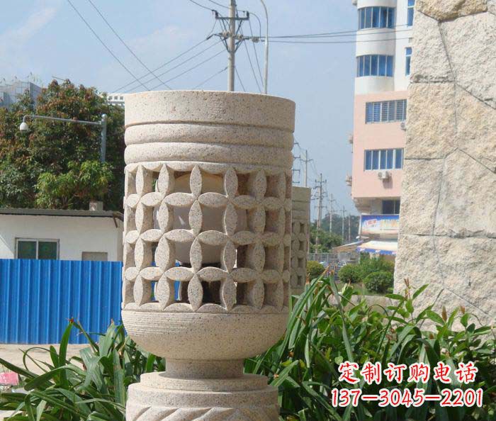 日照小区景观镂空石灯石雕