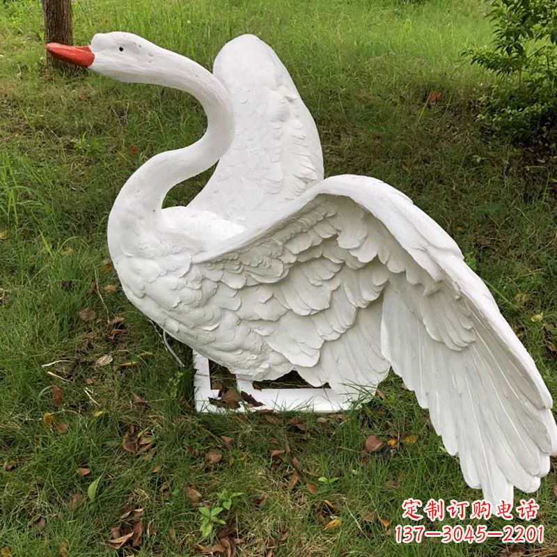 日照展翅飞翔白天鹅仿真发光动物雕塑